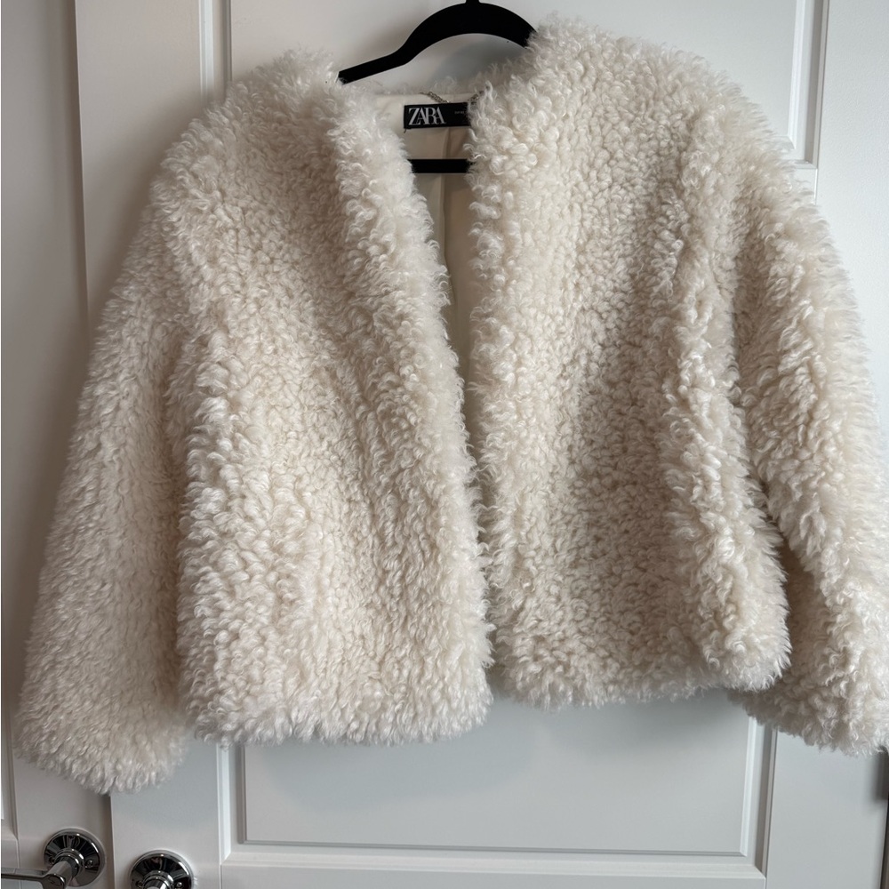 Zara Ivory Faux Fur Coat